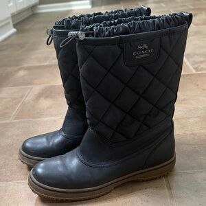 Coach boots size 6.5